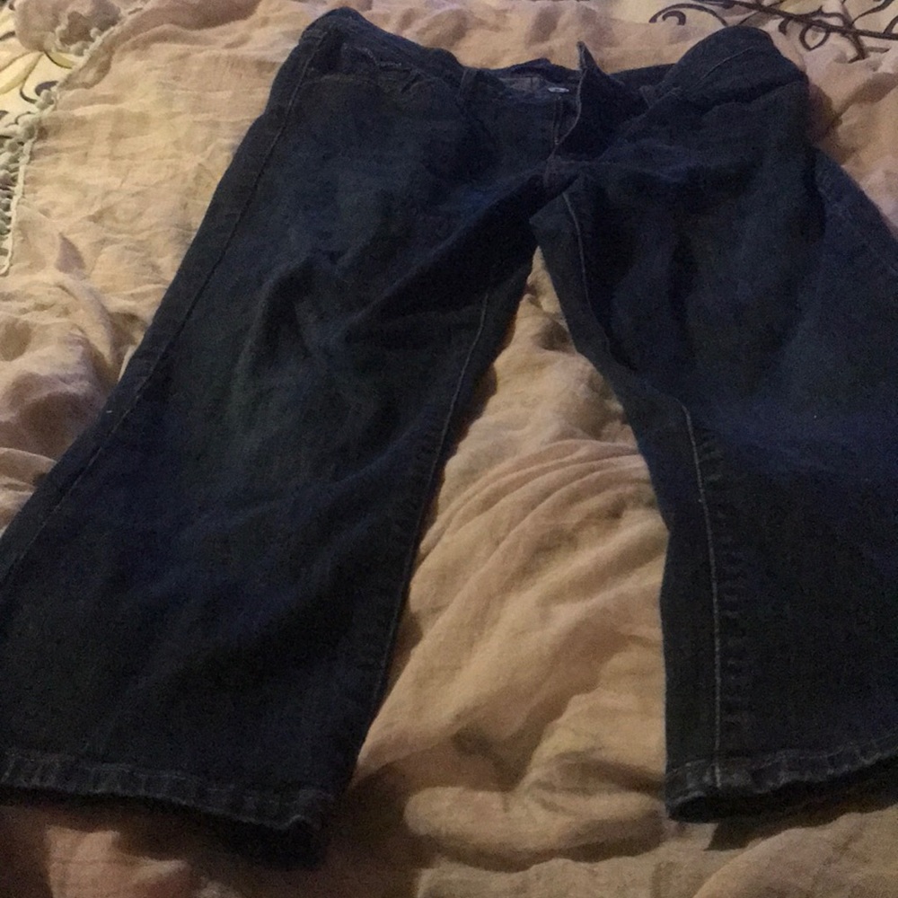 Crop blue jeans